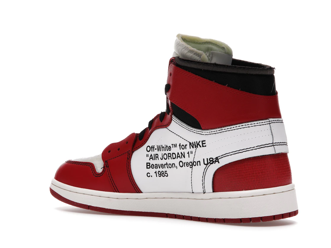 Vue 23 de Jordan 1 Retro High Off-White Chicago