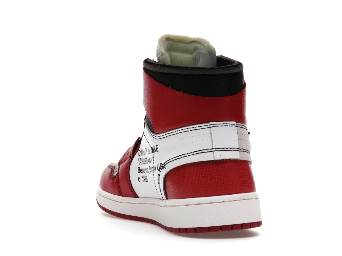 Vue 26 de Jordan 1 Retro High Off-White Chicago