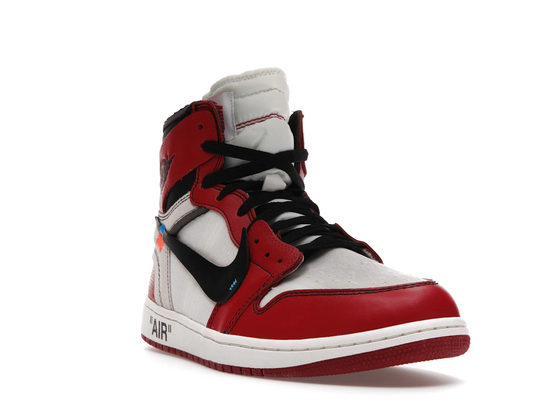 Vue 7 de Jordan 1 Retro High Off-White Chicago