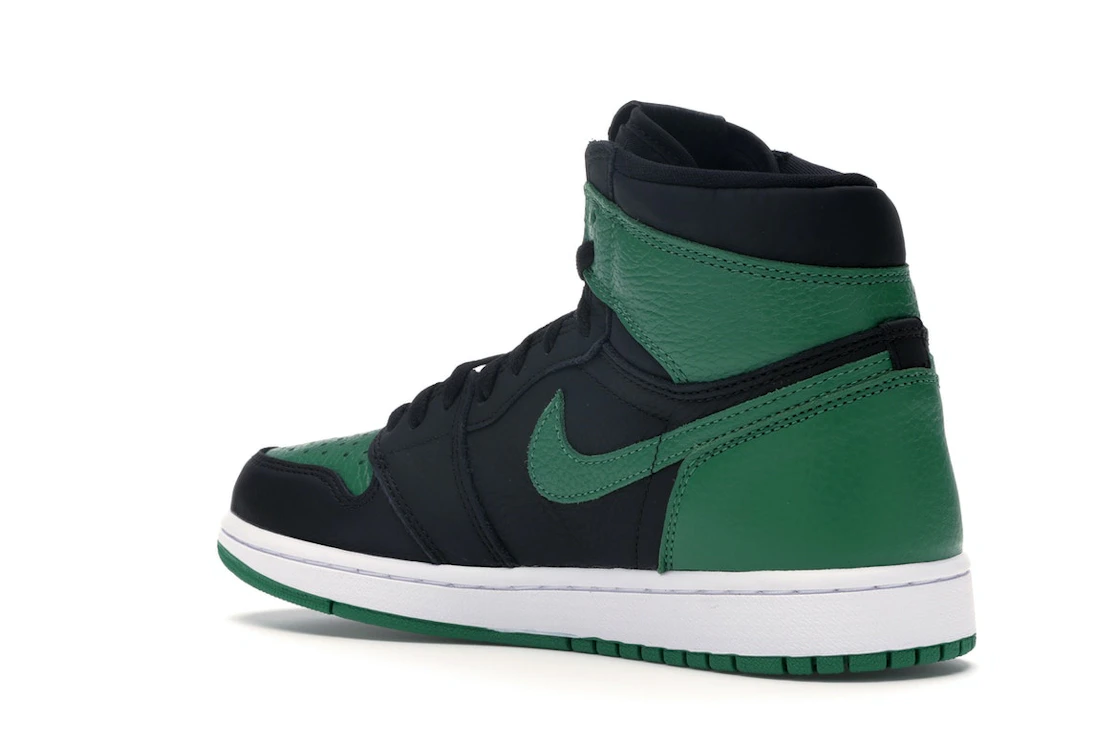 Vue 23 de Jordan 1 Retro High Pine Green Black