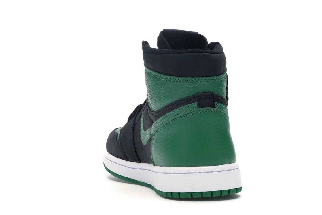 Vue 26 de Jordan 1 Retro High Pine Green Black