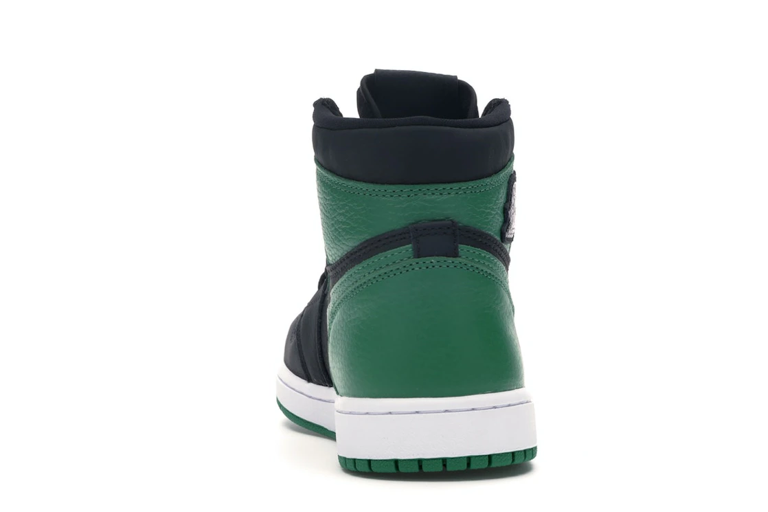 Vue 27 de Jordan 1 Retro High Pine Green Black