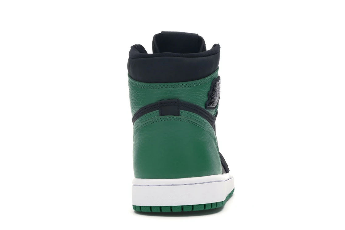 Vue 28 de Jordan 1 Retro High Pine Green Black