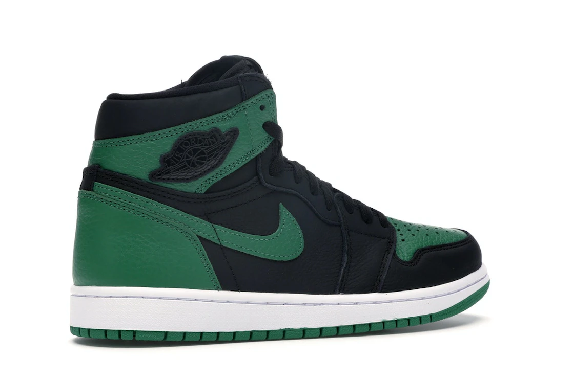 Vue 34 de Jordan 1 Retro High Pine Green Black