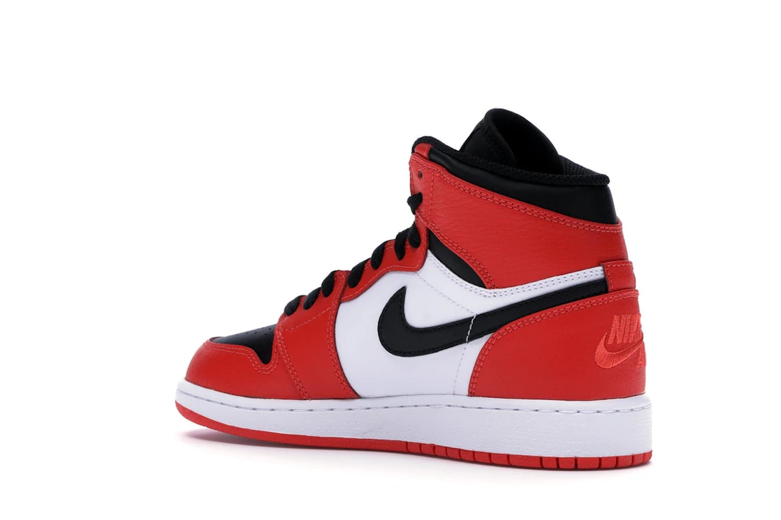 Vue 23 de Jordan 1 Retro High Rare Air Max Orange (GS)