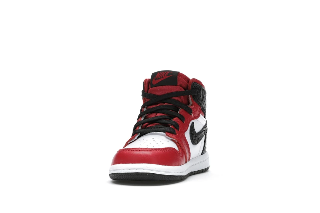 Vue 12 de Jordan 1 Retro High Satin Snake Chicago (TD)