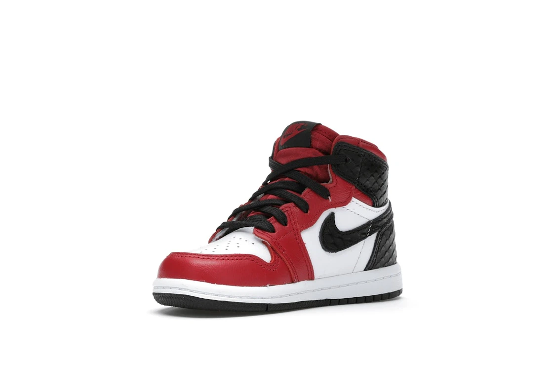 Vue 15 de Jordan 1 Retro High Satin Snake Chicago (TD)