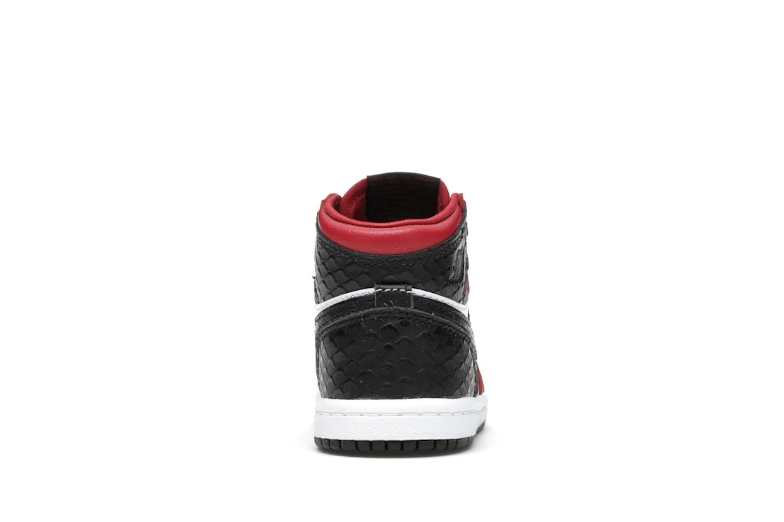 Vue 28 de Jordan 1 Retro High Satin Snake Chicago (TD)