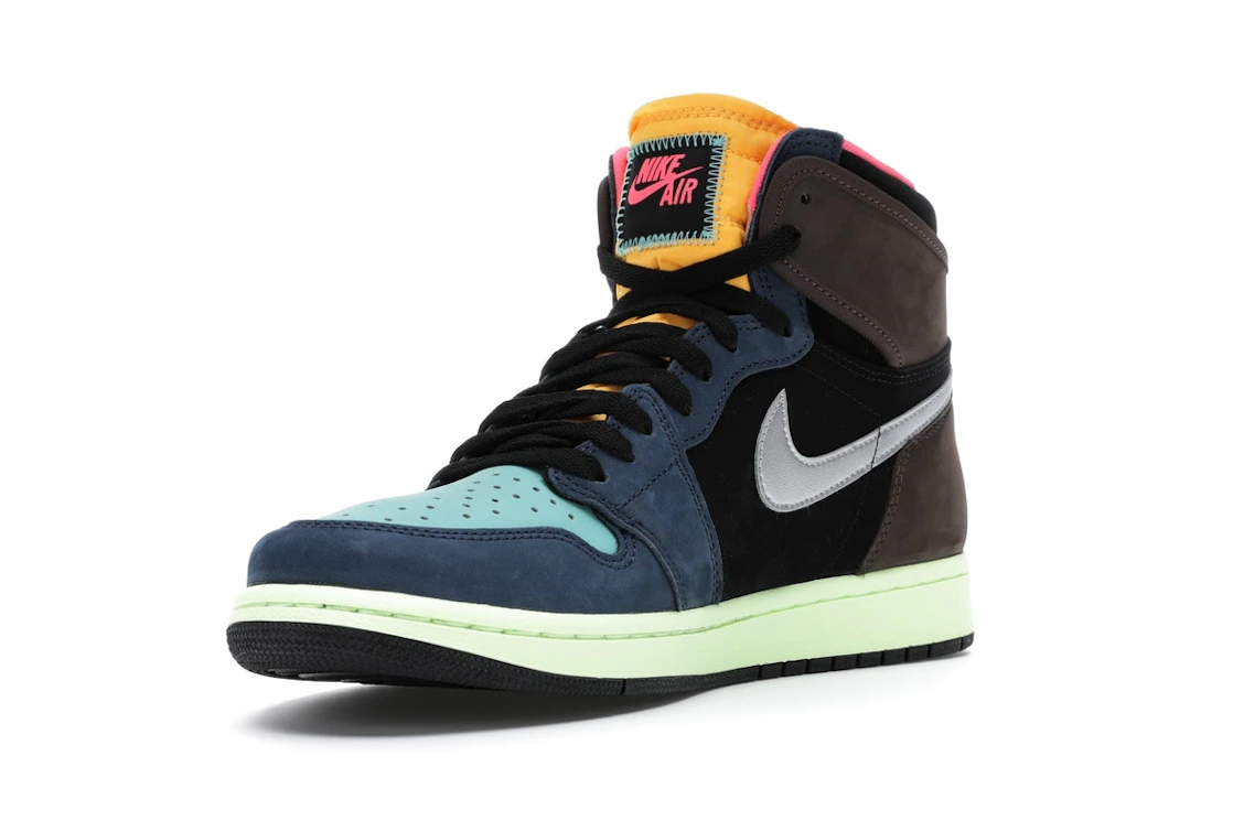 Vue 14 de Jordan 1 Retro High Tokyo Bio Hack