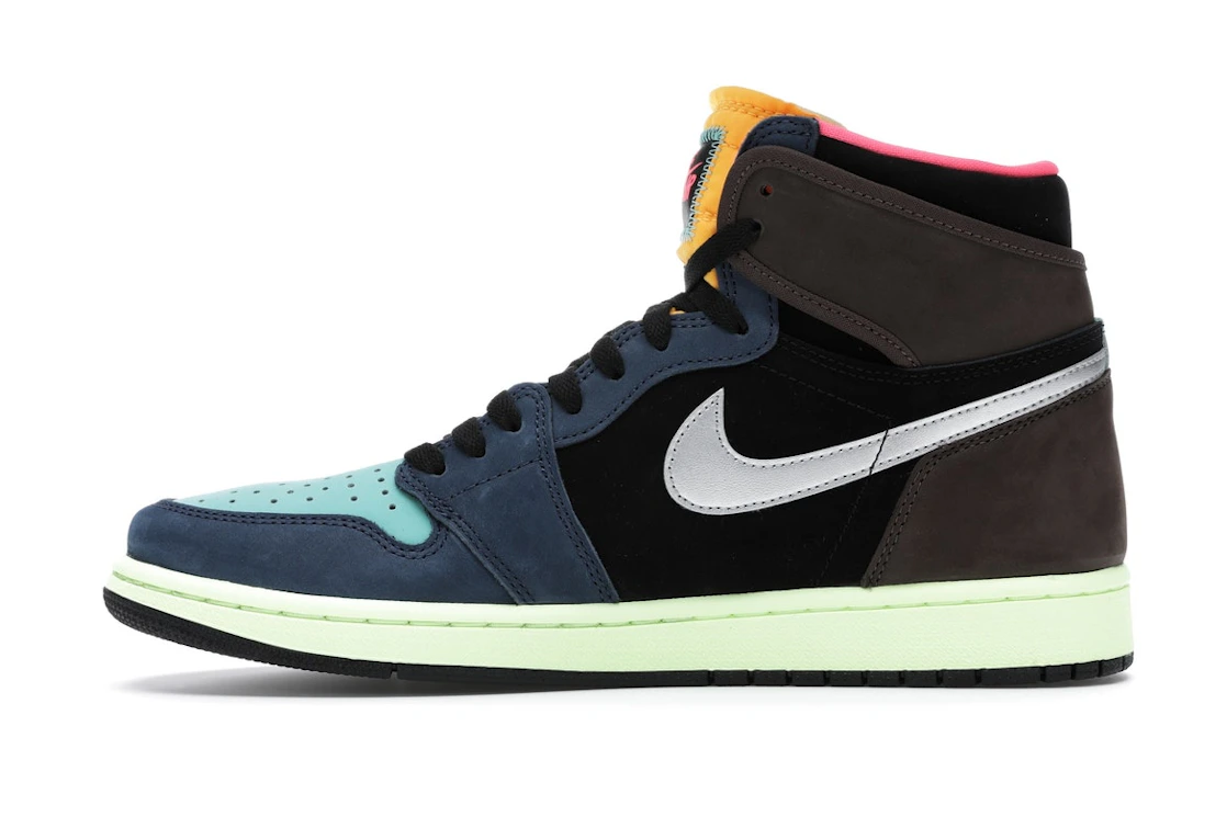 Vue 19 de Jordan 1 Retro High Tokyo Bio Hack