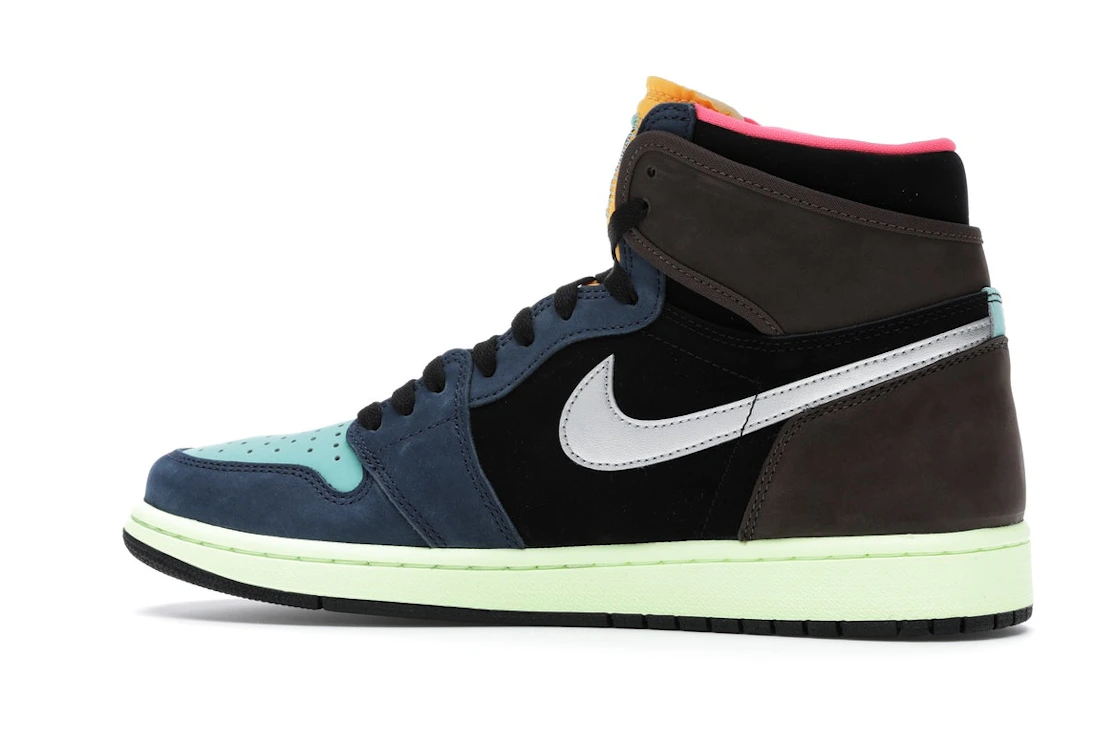 Vue 21 de Jordan 1 Retro High Tokyo Bio Hack