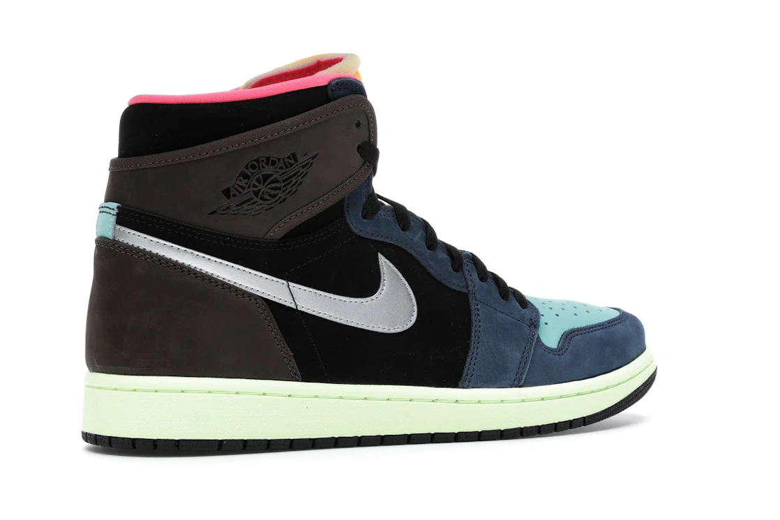 Vue 34 de Jordan 1 Retro High Tokyo Bio Hack