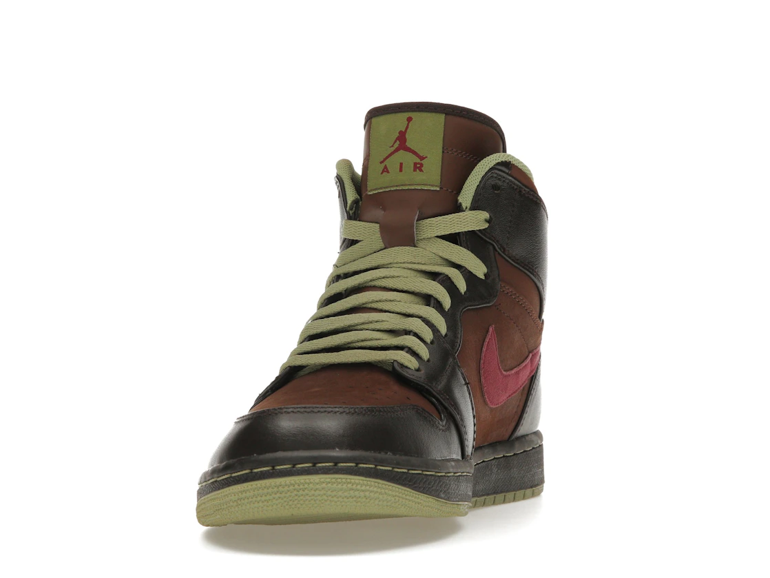 Vue 12 de Jordan 1 Retro High Velvet Brown