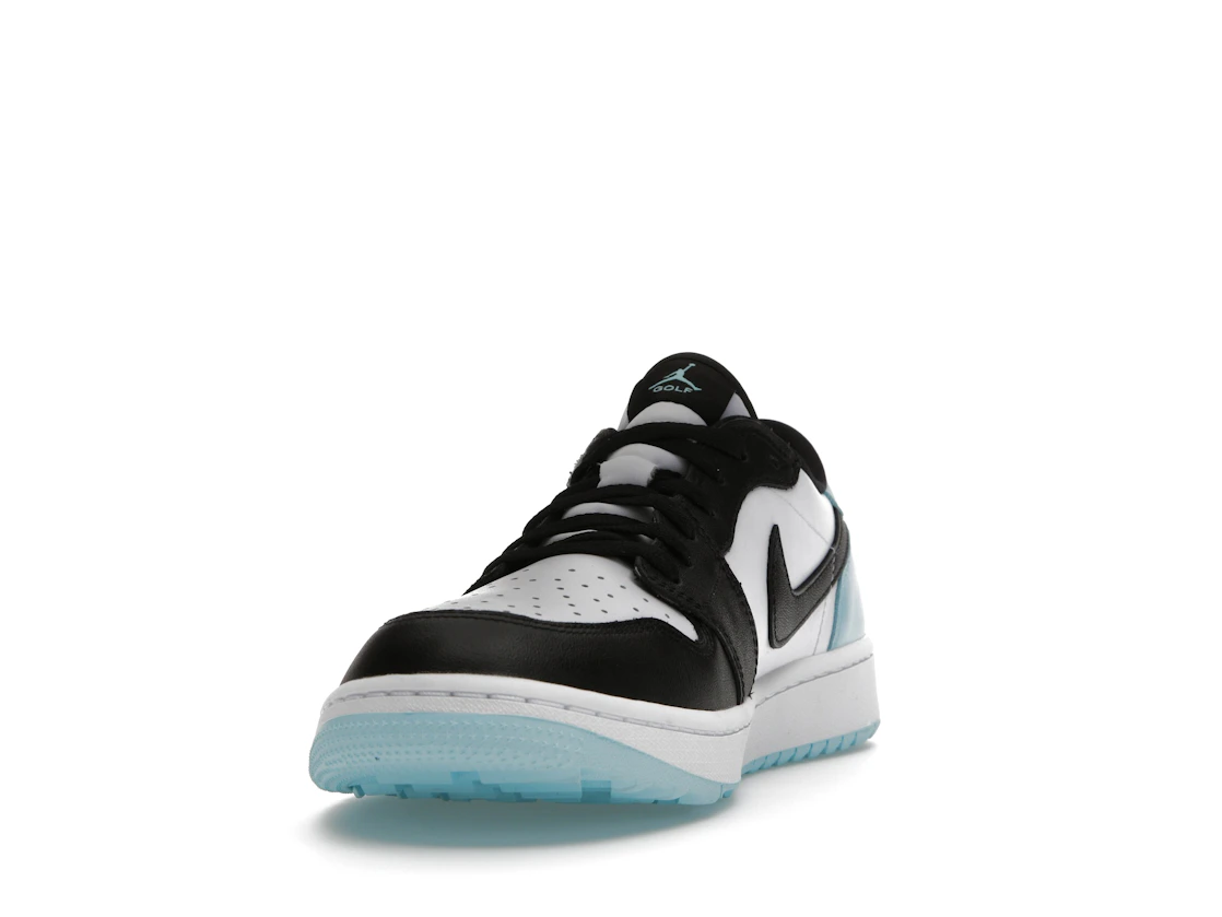 Vue 12 de Jordan 1 Retro Low Golf Copa