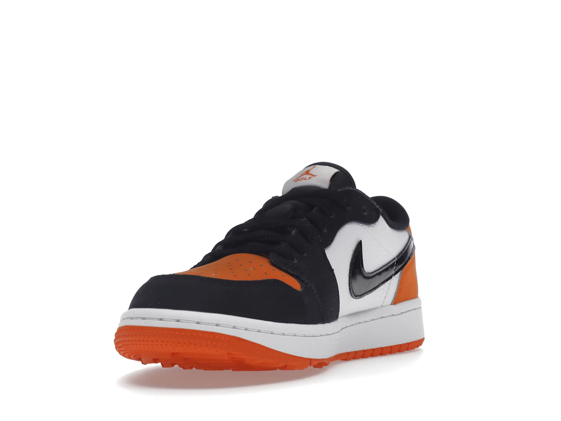 Vue 13 de Jordan 1 Retro Low Golf Shattered Backboard