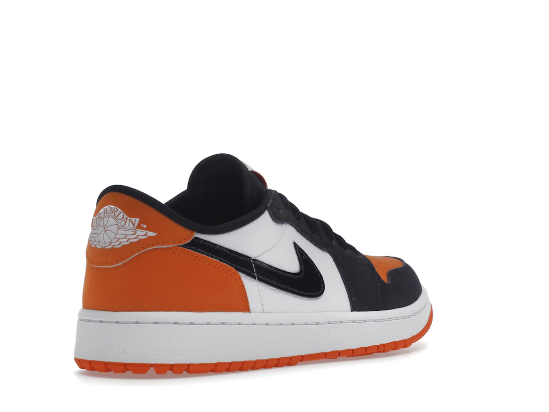 Vue 32 de Jordan 1 Retro Low Golf Shattered Backboard