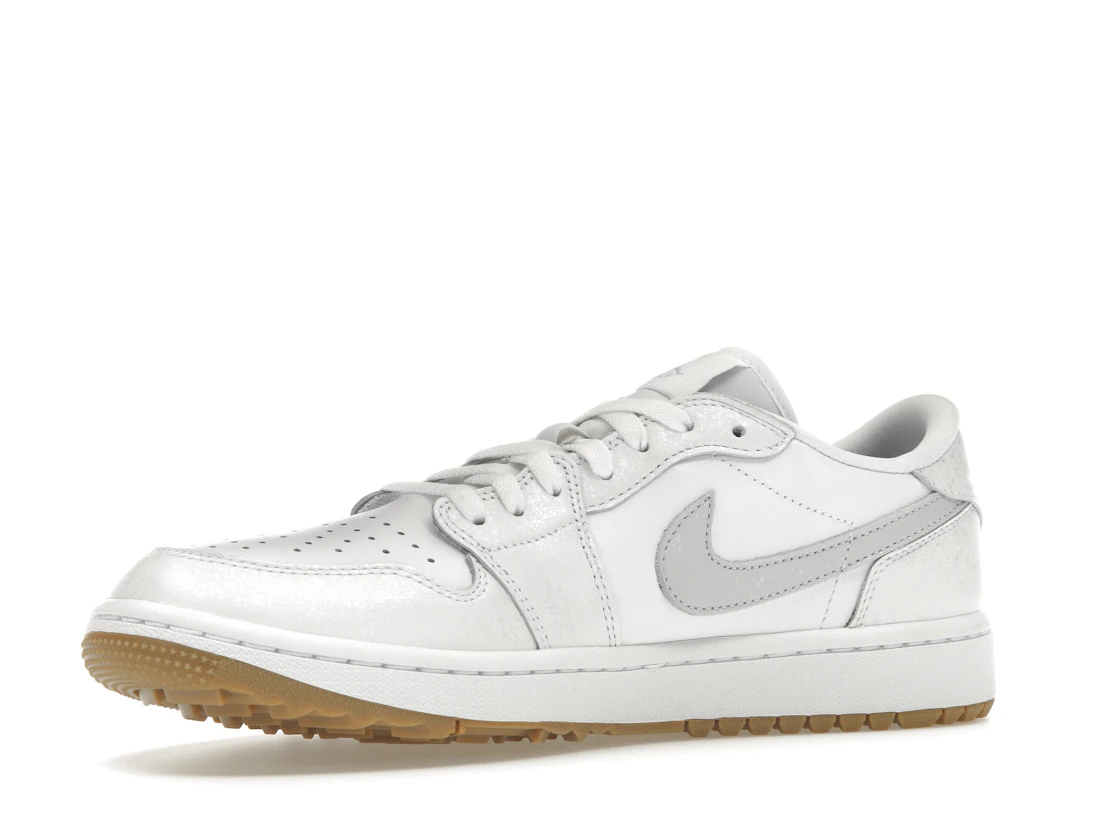 Vue 16 de Jordan 1 Retro Low Golf White Gum
