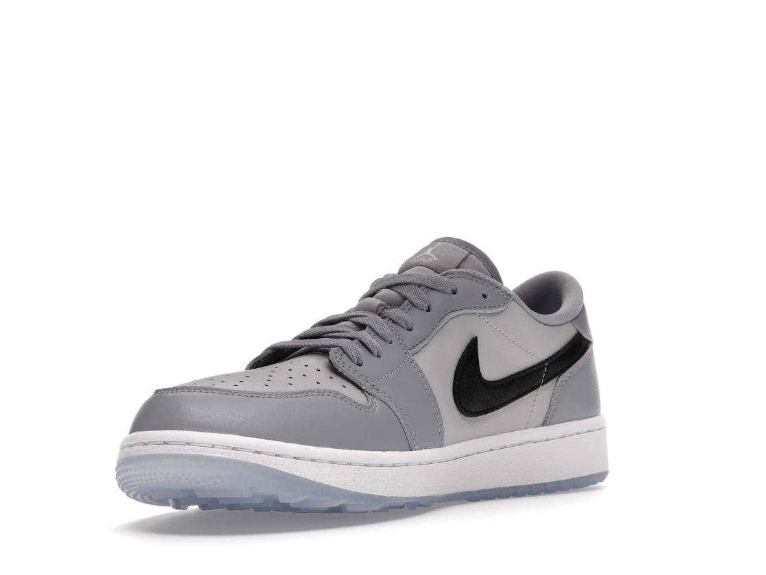 Vue 14 de Jordan 1 Retro Low Golf Wolf Grey
