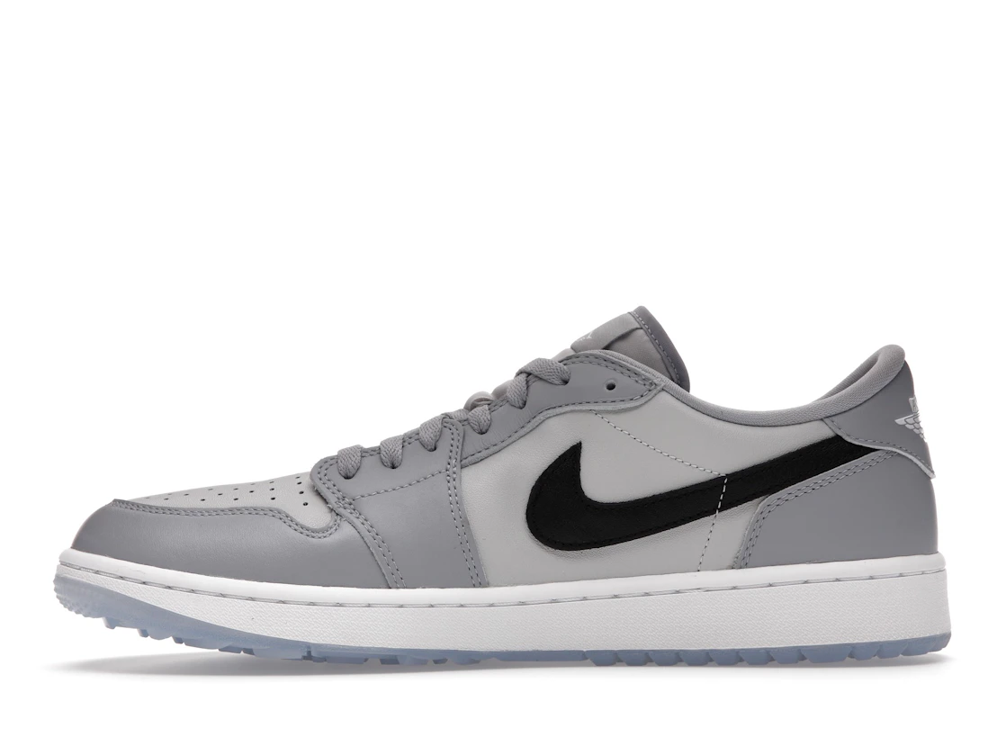 Vue 19 de Jordan 1 Retro Low Golf Wolf Grey