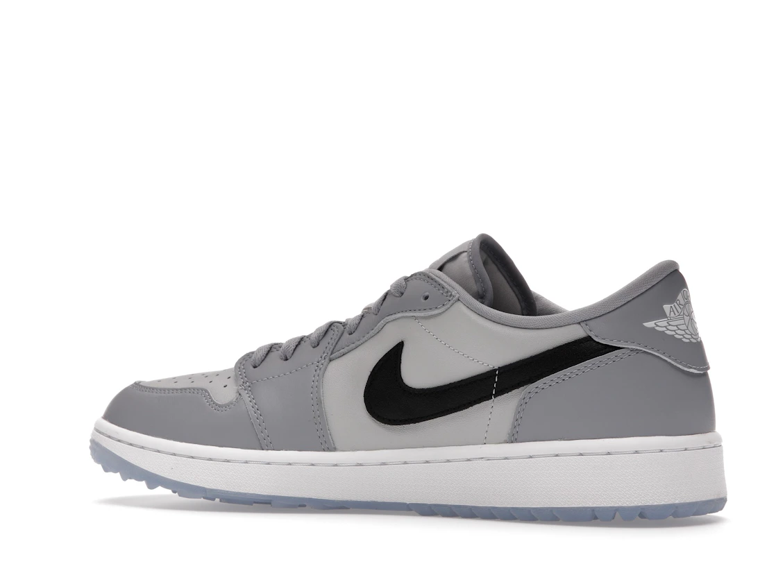 Vue 22 de Jordan 1 Retro Low Golf Wolf Grey