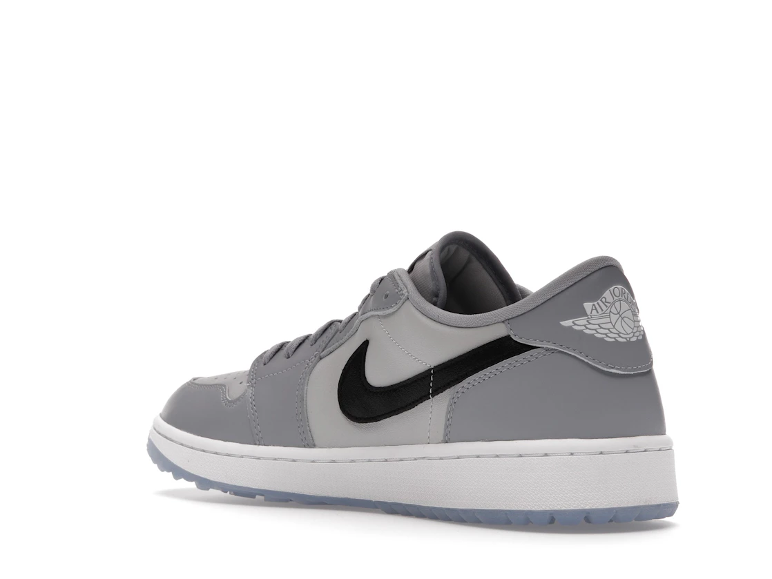 Vue 24 de Jordan 1 Retro Low Golf Wolf Grey