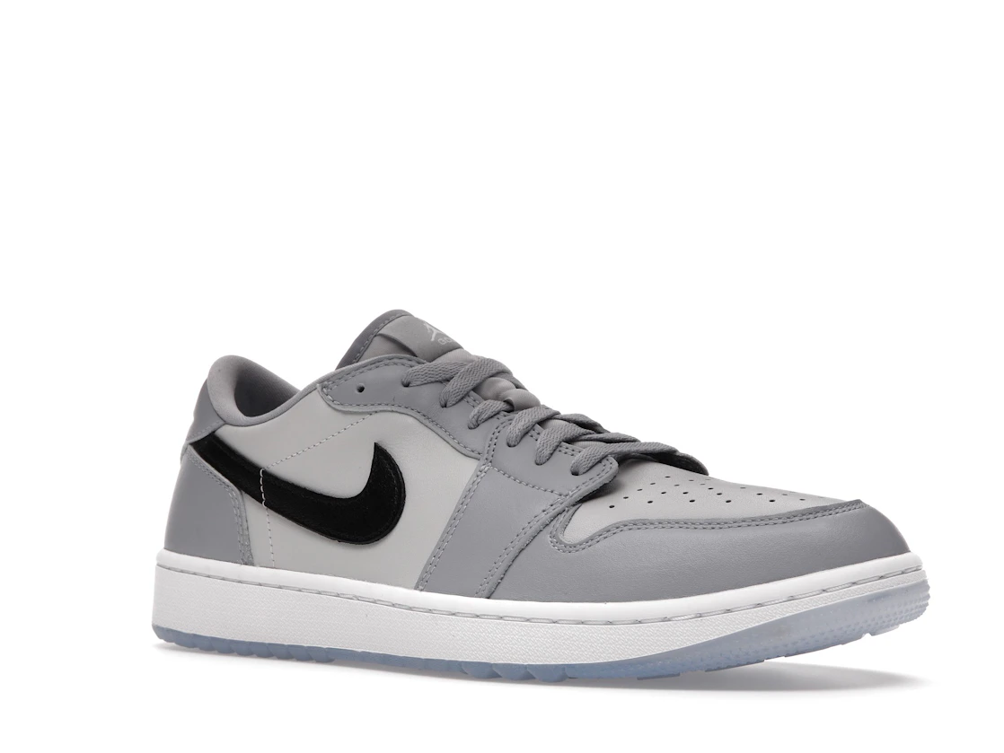 Vue 5 de Jordan 1 Retro Low Golf Wolf Grey