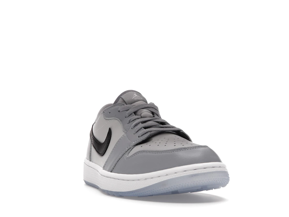 Vue 8 de Jordan 1 Retro Low Golf Wolf Grey