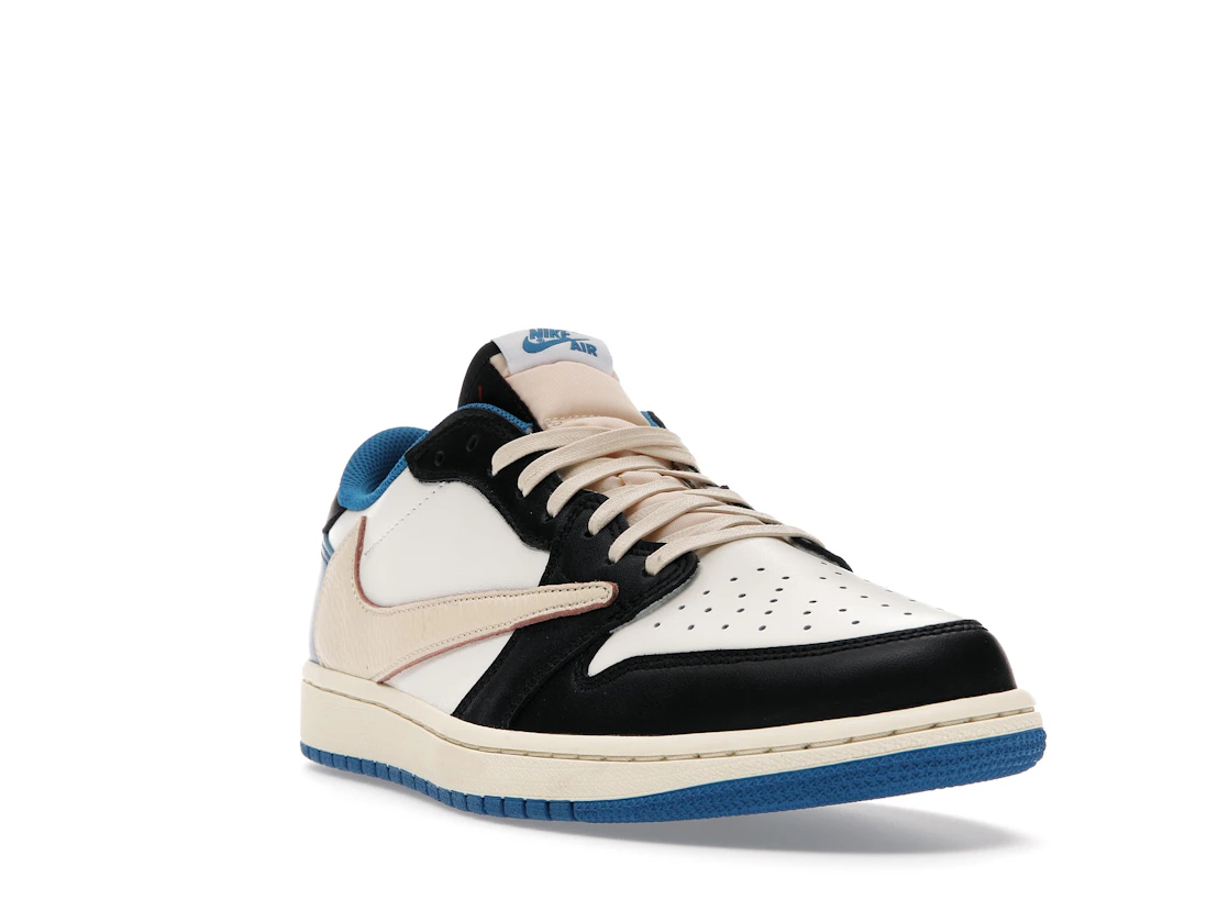 Vue 7 de Jordan 1 Retro Low OG SP Fragment x Travis Scott