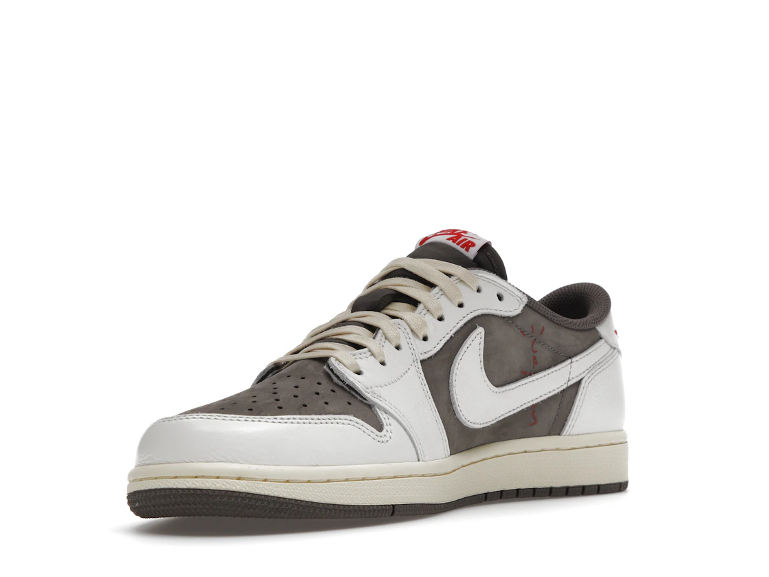 Vue 14 de Jordan 1 Retro Low OG SP Travis Scott Reverse Mocha