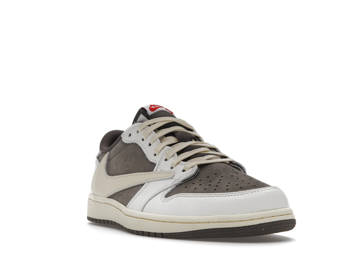 Vue 7 de Jordan 1 Retro Low OG SP Travis Scott Reverse Mocha