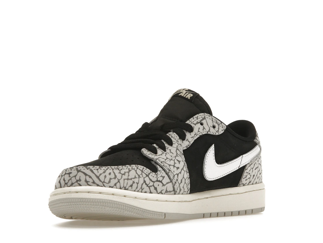 Vue 14 de Jordan 1 Retro Low OG Black Cement 