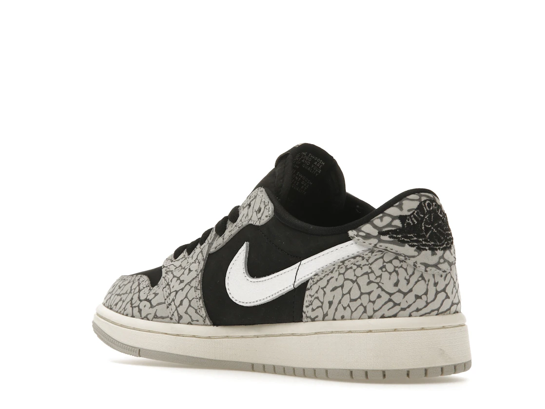 Vue 24 de Jordan 1 Retro Low OG Black Cement 
