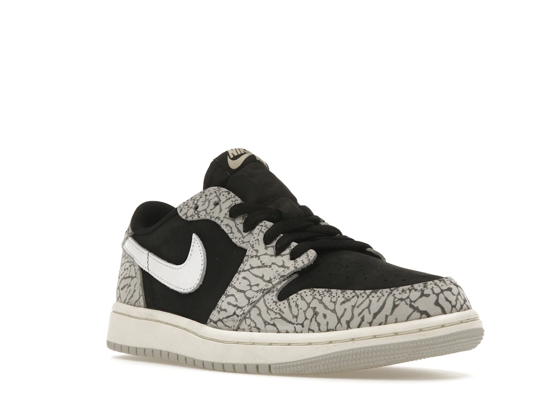 Vue 6 de Jordan 1 Retro Low OG Black Cement 