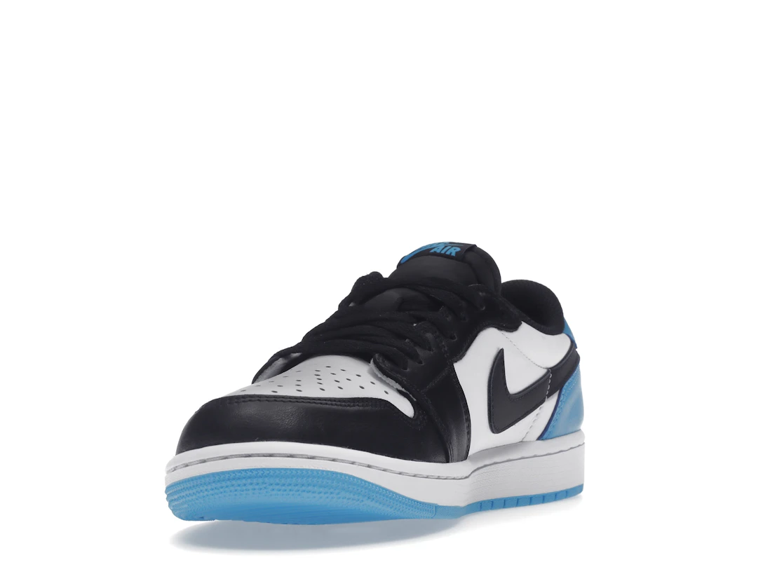 Vue 13 de Jordan 1 Retro Low OG Black Dark Powder Blue