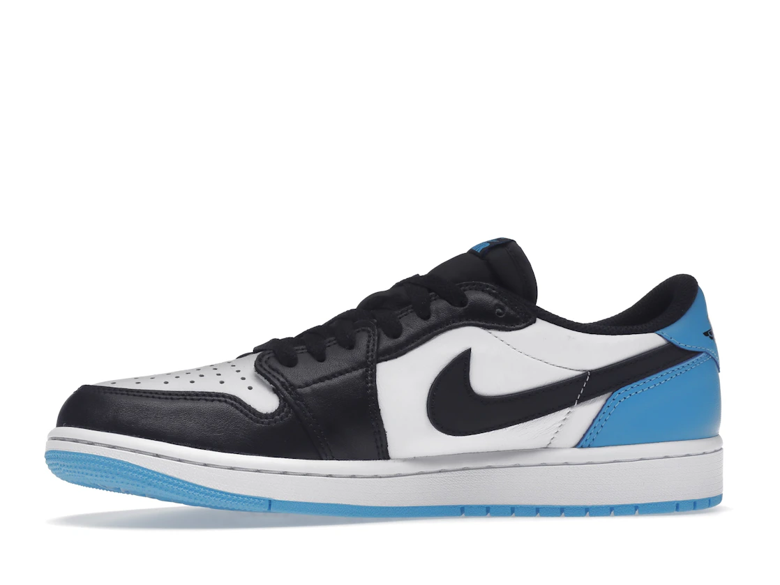Vue 18 de Jordan 1 Retro Low OG Black Dark Powder Blue