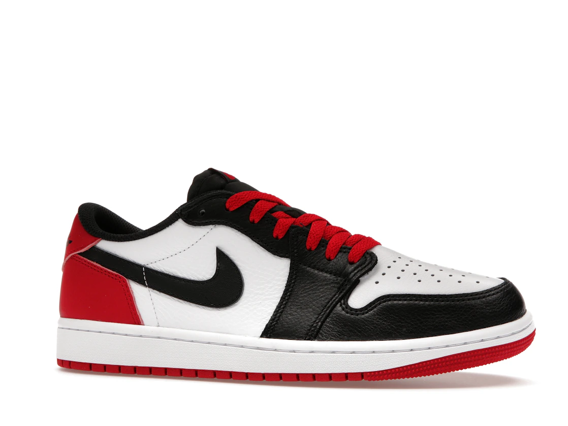 Vue 3 de Jordan 1 Retro Low OG Black Toe (2023)