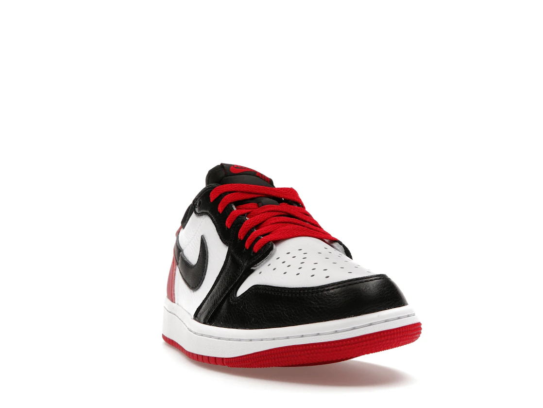 Vue 8 de Jordan 1 Retro Low OG Black Toe (2023)