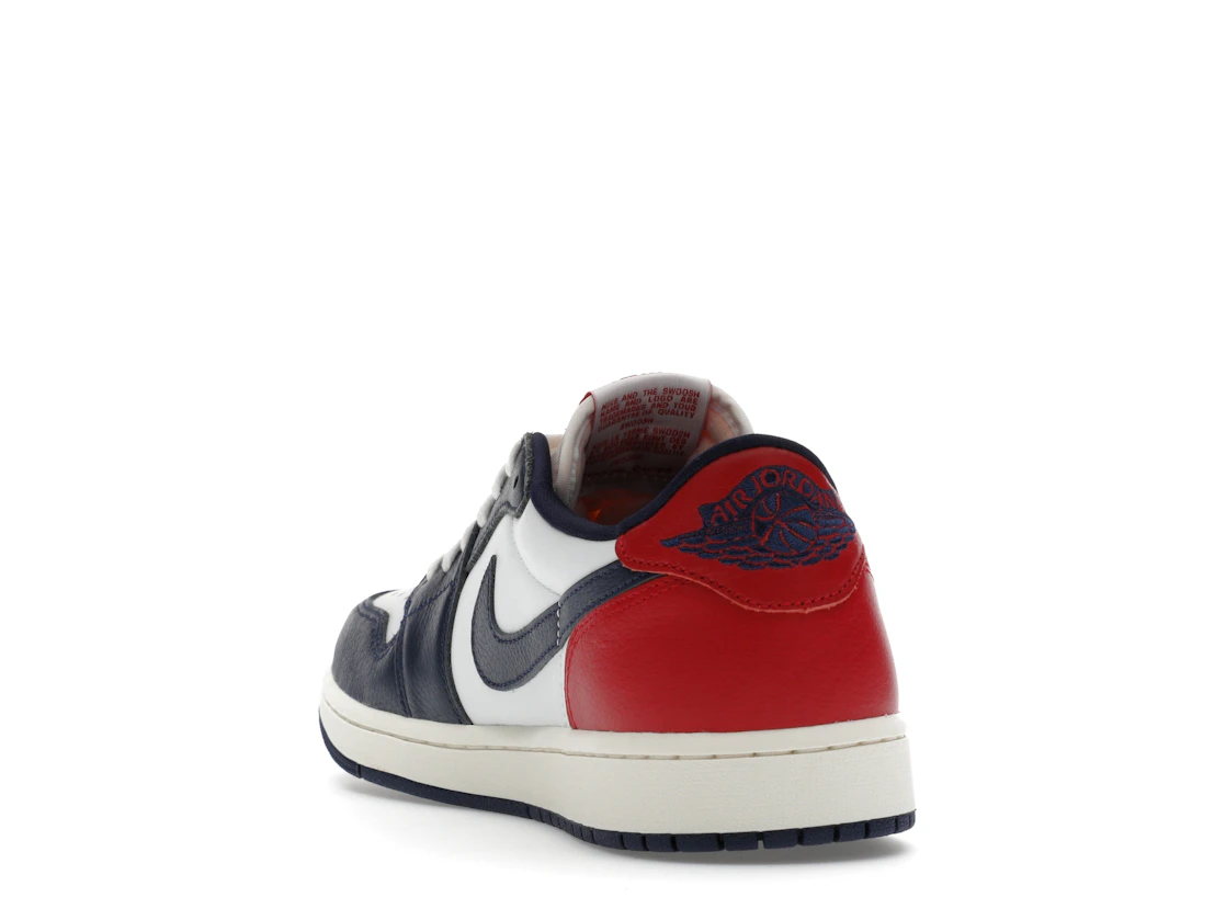 Vue 26 de Jordan 1 Retro Low OG Howard University