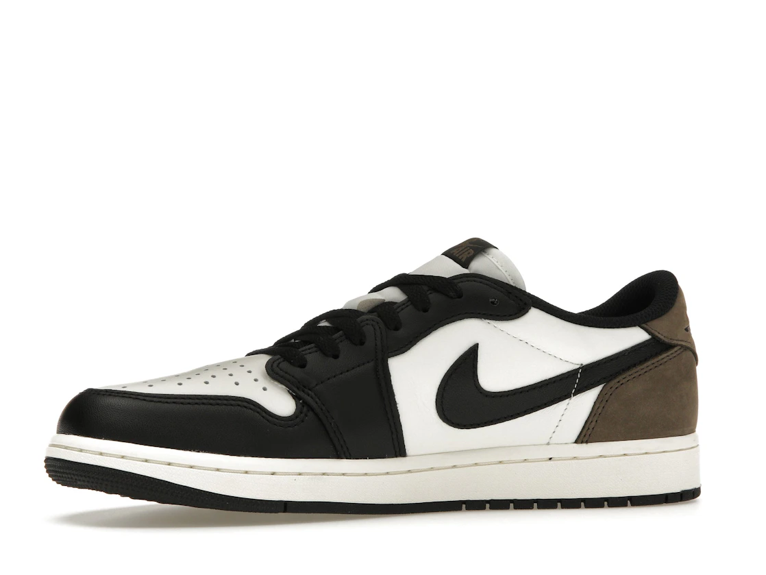 Vue 17 de Jordan 1 Retro Low OG Mocha