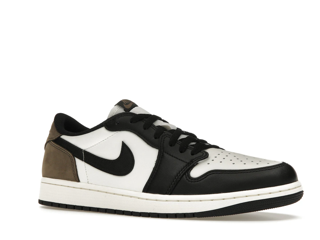Vue 4 de Jordan 1 Retro Low OG Mocha