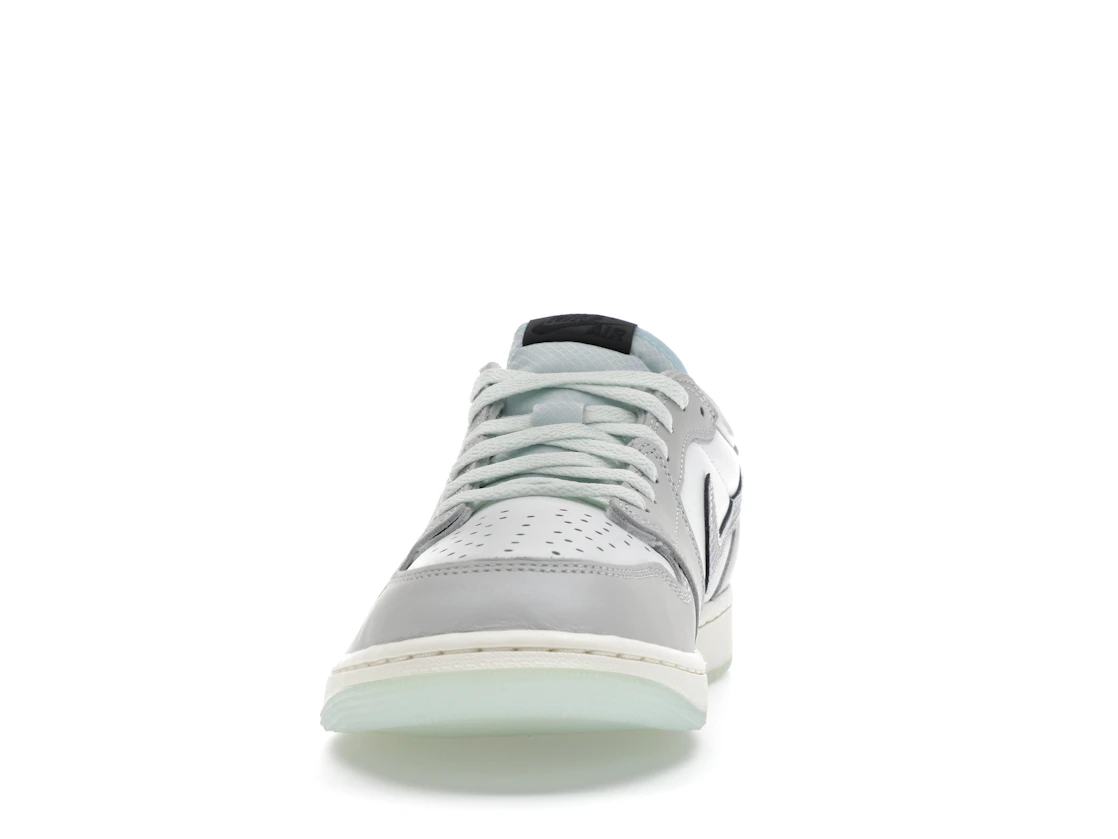 Vue 11 de Jordan 1 Retro Low OG Year of the Snake (2025)