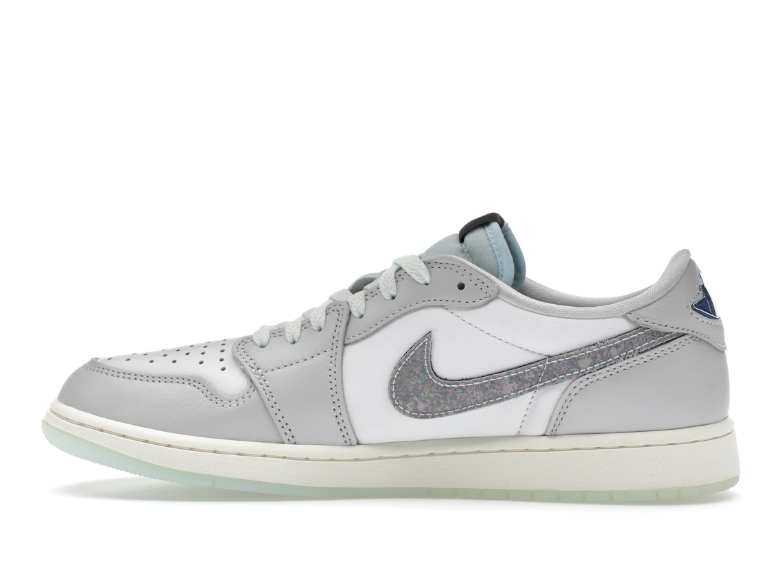 Vue 20 de Jordan 1 Retro Low OG Year of the Snake (2025)