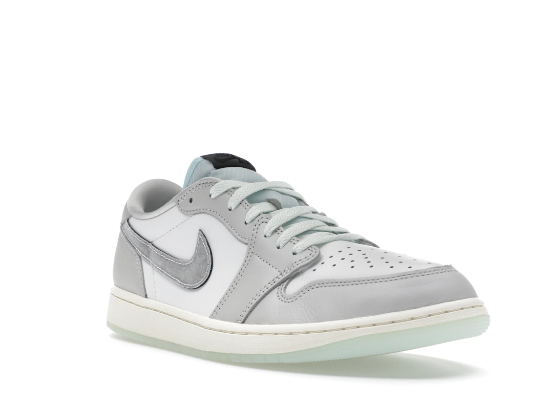 Vue 6 de Jordan 1 Retro Low OG Year of the Snake (2025)