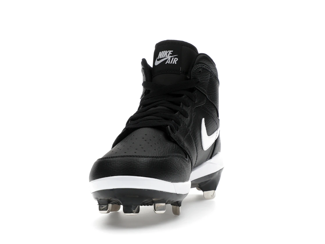 Vue 12 de Jordan 1 Retro Metal Black White (2023)