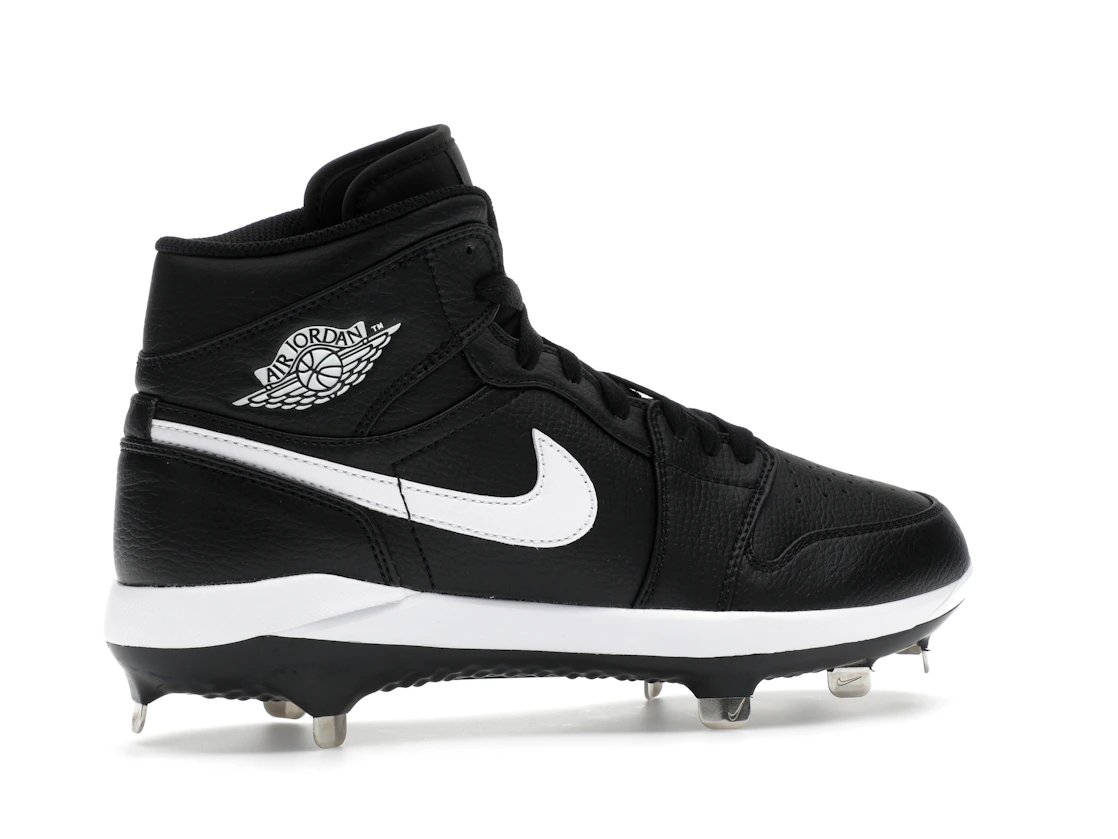 Vue 35 de Jordan 1 Retro Metal Black White (2023)