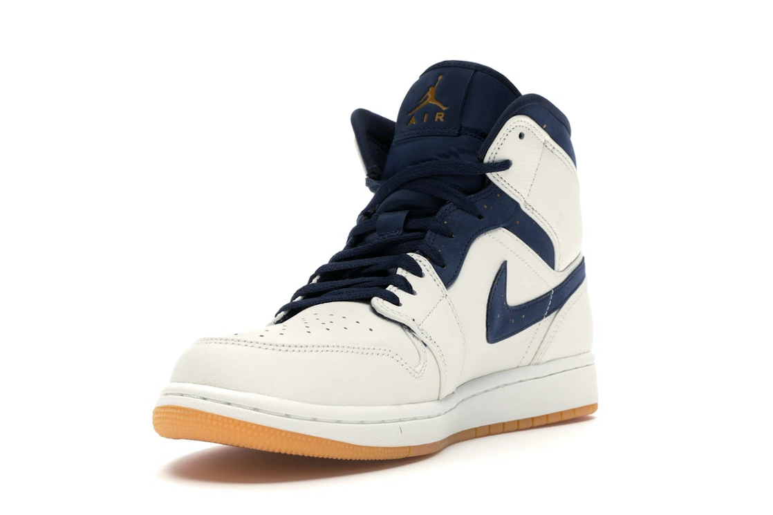 Vue 13 de Jordan 1 Retro Mid Jeter