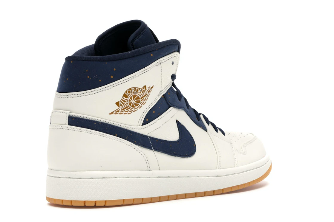 Vue 32 de Jordan 1 Retro Mid Jeter
