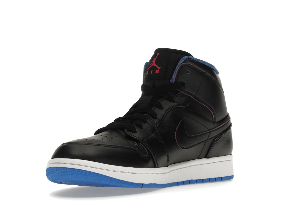 Vue 14 de Jordan 1 Retro Mid Radio Raheem