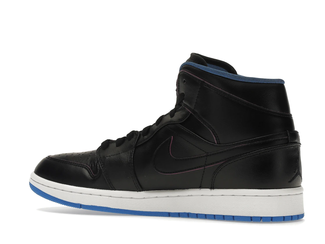 Vue 22 de Jordan 1 Retro Mid Radio Raheem