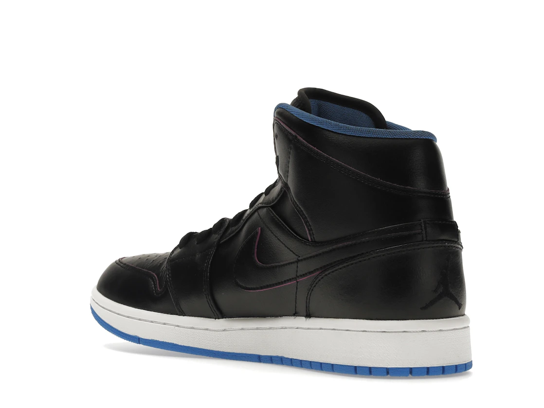 Vue 24 de Jordan 1 Retro Mid Radio Raheem